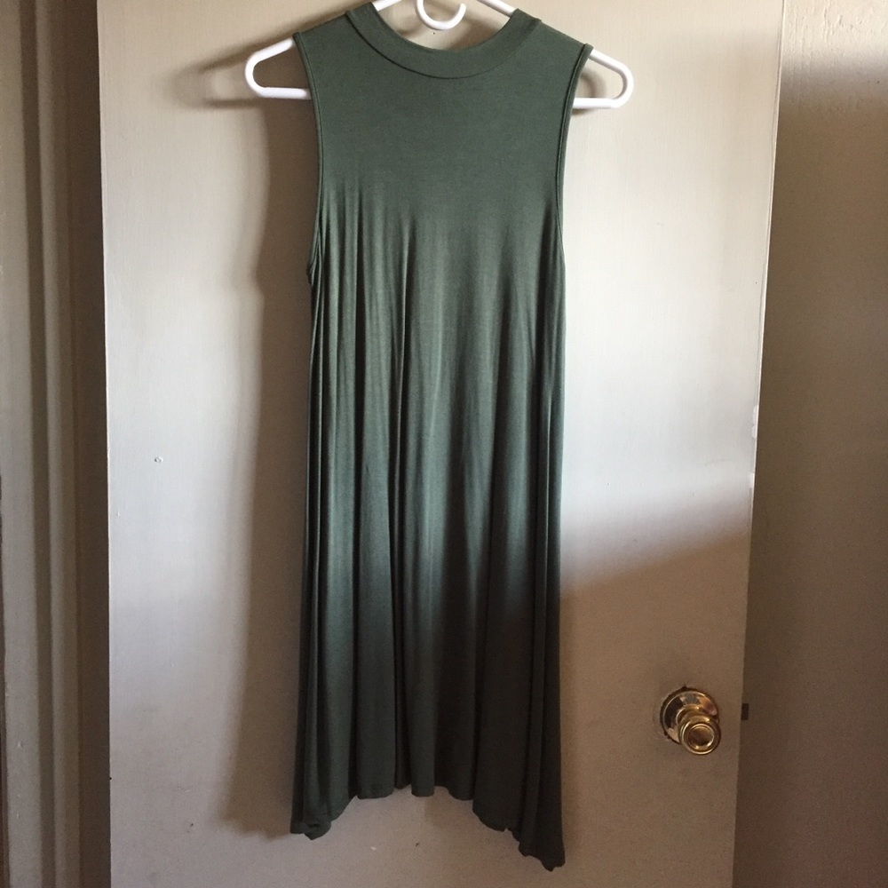 Sleeveless dress 👗